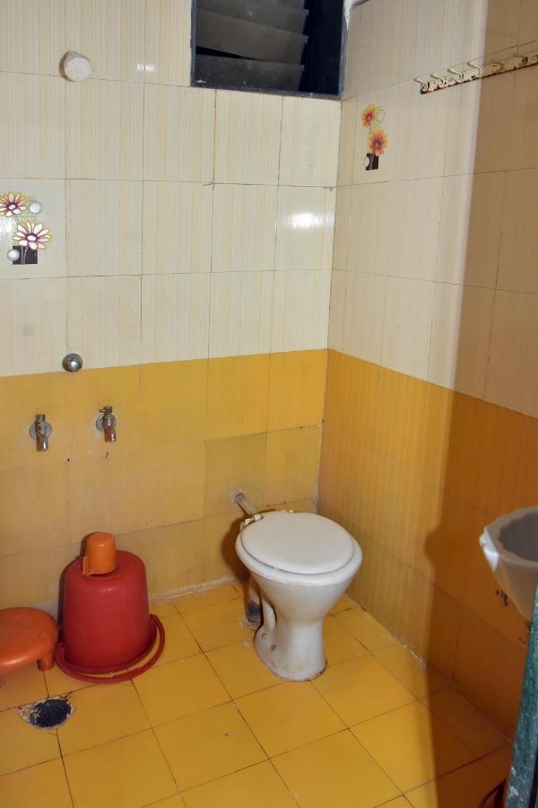 Hotel Temple Sai Shirdi Ngoại thất bức ảnh